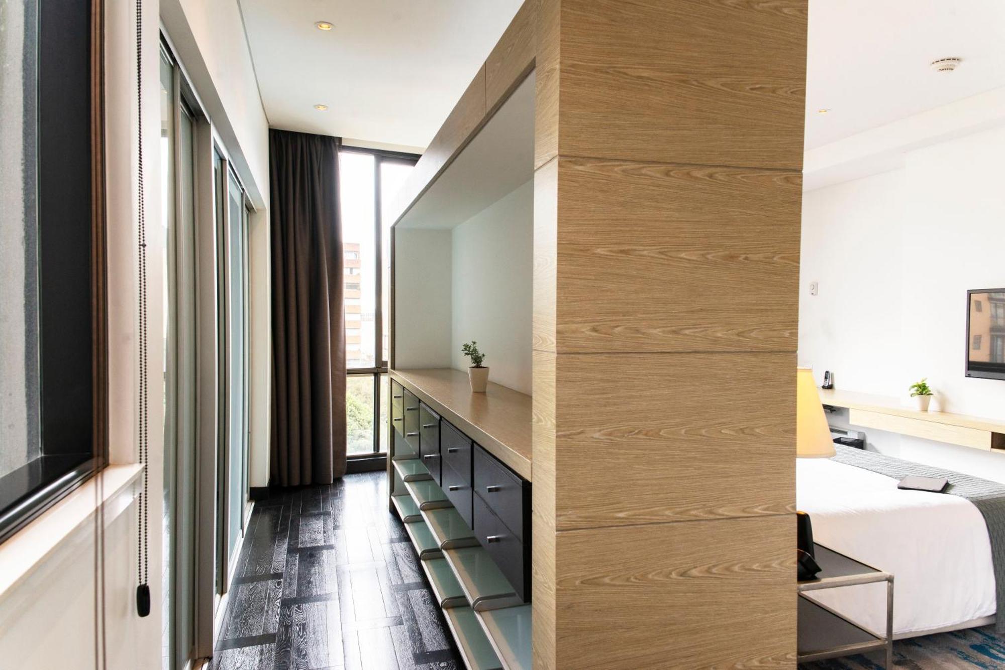 8010 Urban Living- Luxury Home Experience Bogotá Exterior foto